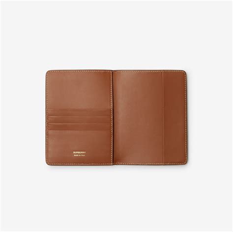 Check Passport Holder in Archive beige .